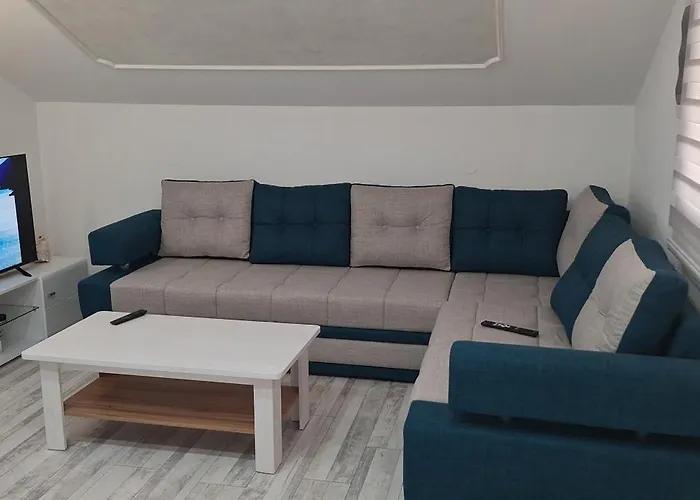 Apartment Elena